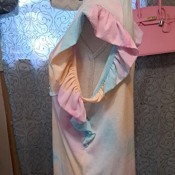 NWT Storia tyedye top - Picture 2 of 3